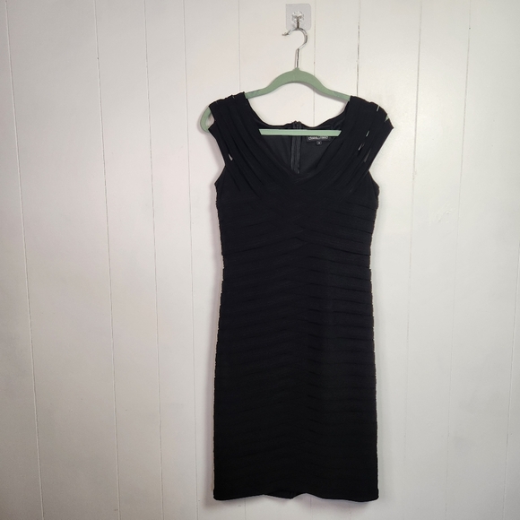 Frank Lyman Black Shutter Bandage V-Neck Cap Sleeve Sheath Dress Stretch Size 8 - Picture 2 of 12